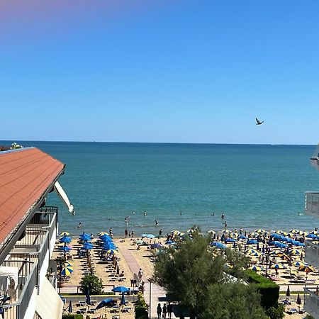 Апартаменти Blue Moon Penthouse Лідо-ді-Єзоло Екстер'єр фото